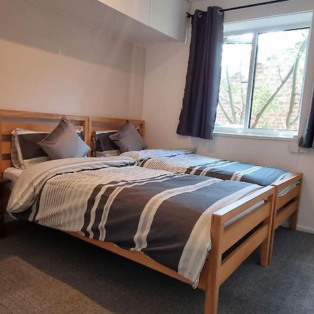 Spacious 2 Bed Bungalow Enfield Luaran gambar